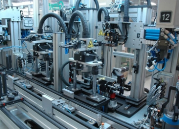 MAQUINARIA INDUSTRIAL