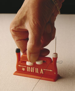 enhebrador-de-agujas-para-coser-01