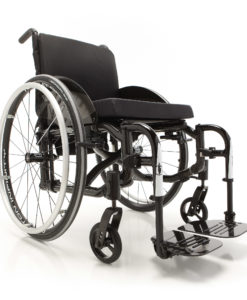 silla-de-ruedas-plegable-de-carbono-helio-01