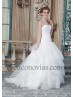 Vestido de novia con plisados