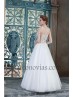 Vestido sensual con encaje.