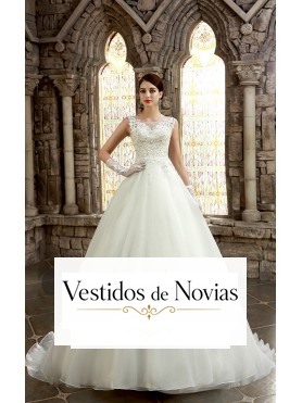 Vestido nupcial con bordados.