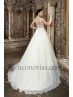 Vestido com bordados.