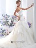 Vestido novia organza escote corazón.