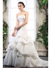 Traje de novia palabra de honor.