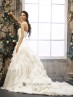 Vestido novia falda con capas.