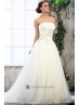 Vestido de novia con cristal.