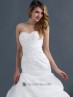 Vestido novia organza escote corazón.