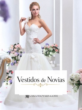 Vestido confeccionado en satén