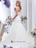Traje de novia de sirena con encaje.