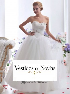 Vestido novia estilo gala con cristal.