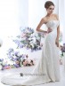 Vestido novia ornado con brillo y pedrería.