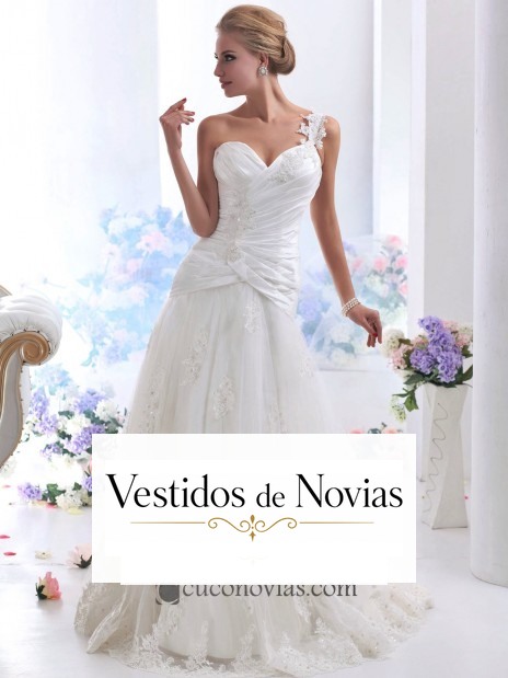 Vestido confeccionado en satén