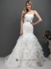 Vestido de novia con inspiración flamenca.