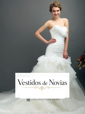 Vestido confeccionado en satén