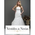 Vestido de noiva sereia com strass.