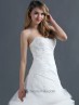 Vestido de novia línea A.