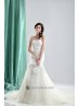 Vestido de novia ceñido  