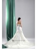 Vestido de novia ceñido  