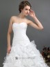 Traje de novia en organdí.