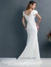 Vestido de novia de satén.
