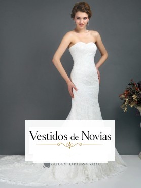 Vestido estilo sirena de encaje para novia.
