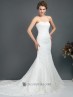 Vestido estilo sirena de encaje para novia.