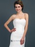 Vestido estilo sirena de encaje para novia.