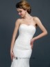 Vestido estilo sirena de encaje para novia.