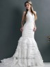 Traje de novia escote halter.