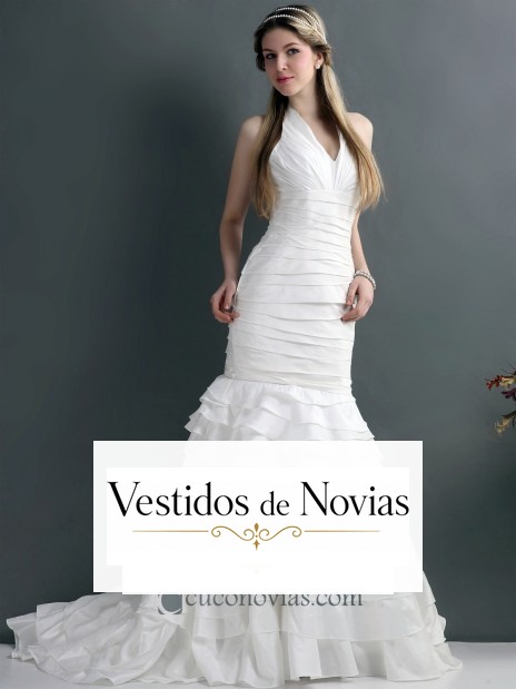 Traje de novia escote halter.