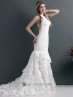 Traje de novia escote halter.