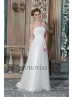 Robe de mariage avec de la broderie.